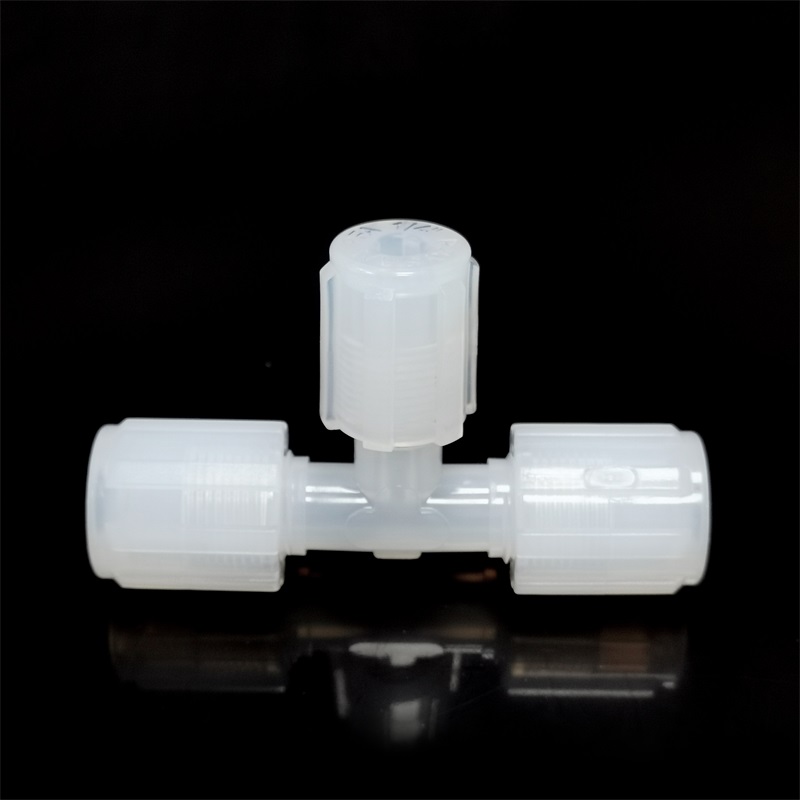 Tee Persatuan PFA Reducer - UTRA
